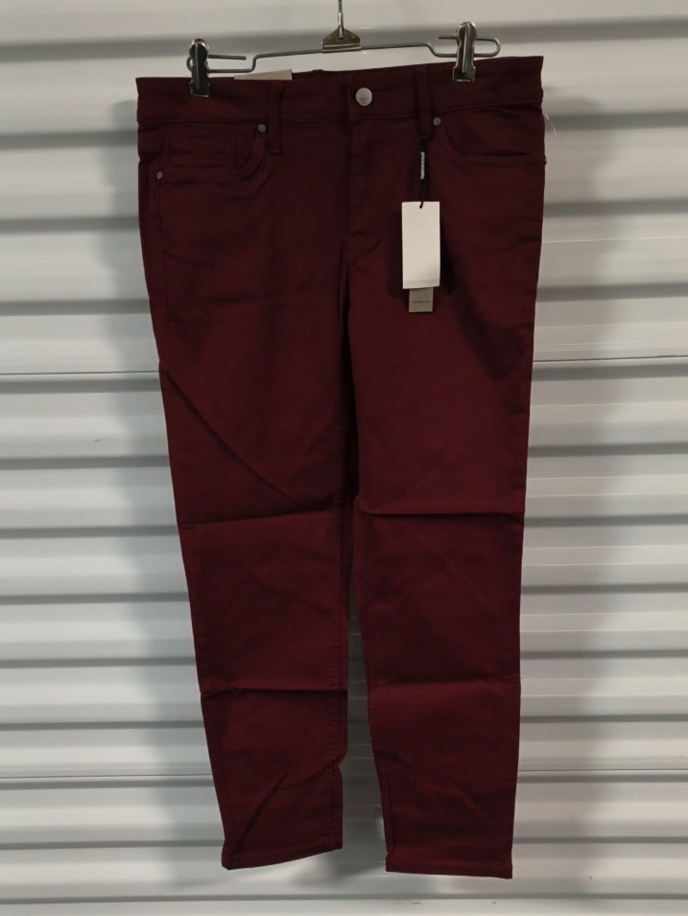 Calvin Klein Ankle Skinny Sauvignon Jeans Size 10 NWT